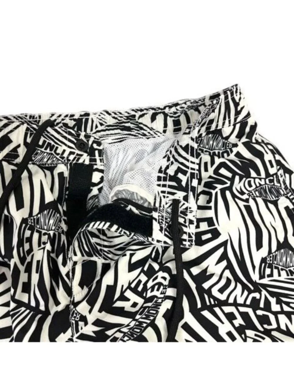 Moncler Shorts Nylon Logo All Over Pattern L White Black